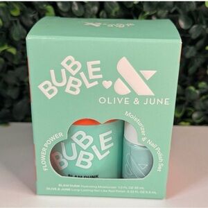 Bubble Skincare x Olive & June Flower
Power Moisturizer & nail polish Set (New)
